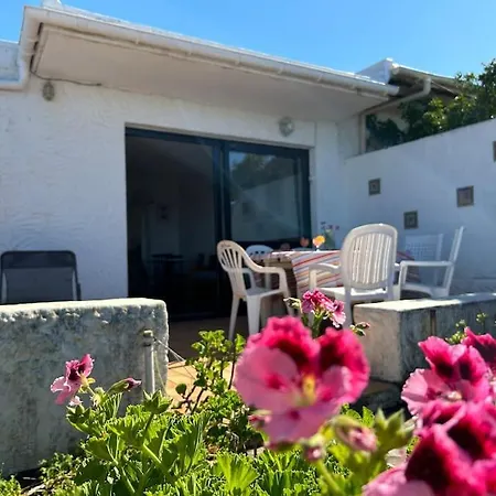Hébergement de vacances Maison Les Pieds Dans L'eau *
